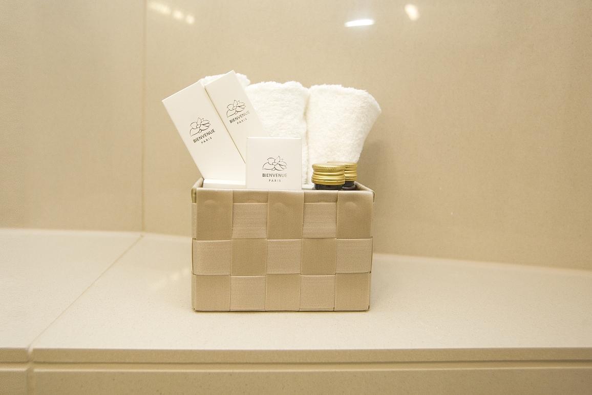 Hotel Inter Bielany Wrocławskie エクステリア 写真
